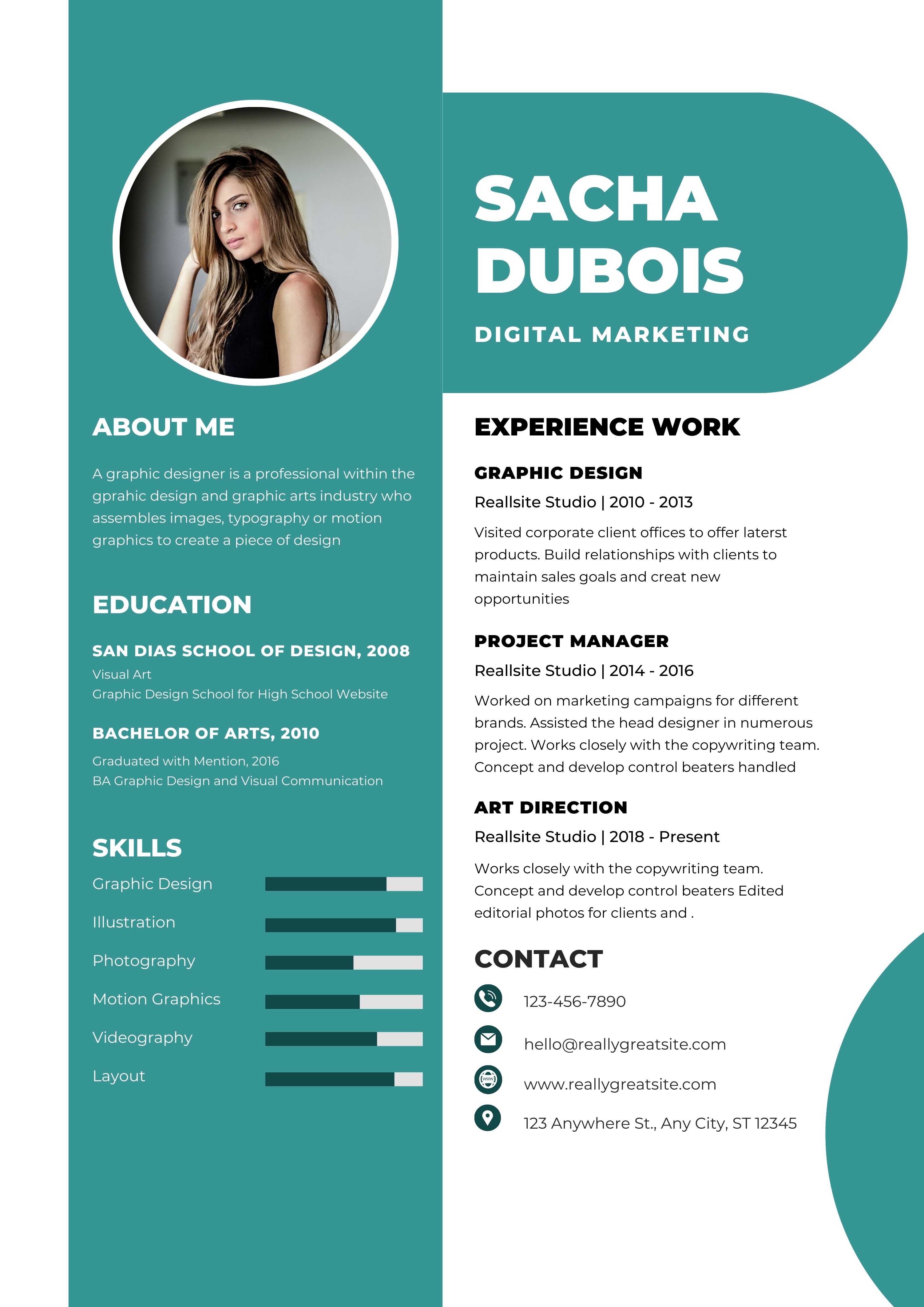 Template CV Keren Digital Marketing